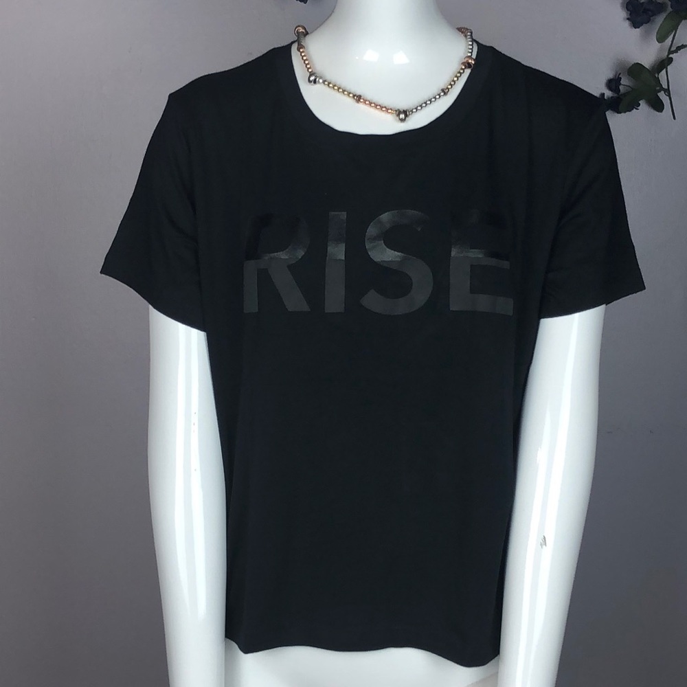 Last One❤️NWT ATHLETA RISE Crop Tee Top Shirt Black Medium - Picture 2 of 8